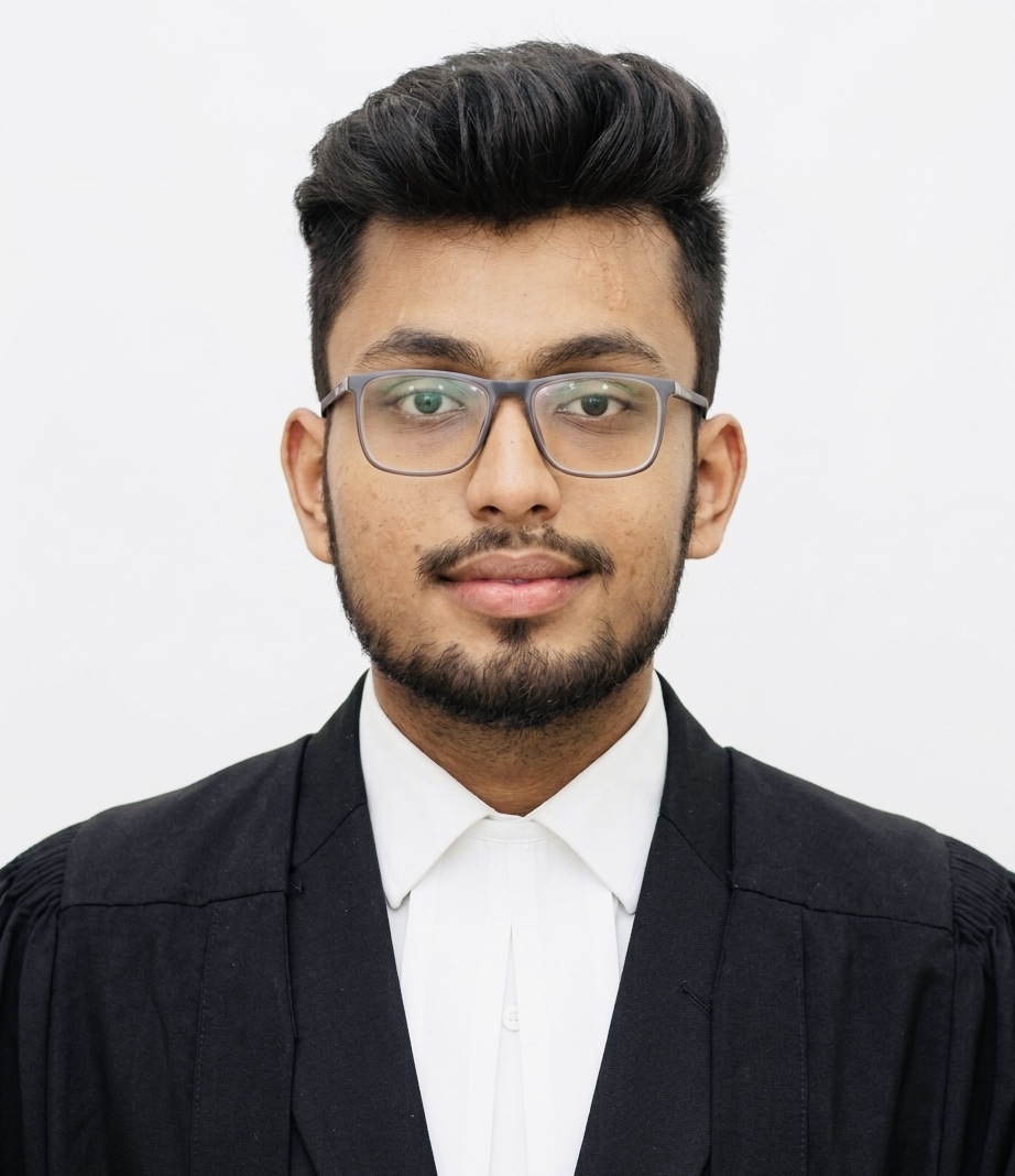Adv. Vishal Gupta